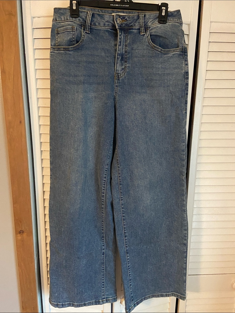 Maurices Medium Hi-Rise Wide-Leg Jeans